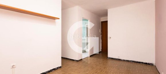 3 Schlafzimmer Wohnung in Santa Coloma de Gramenet, Spain, Nr. 133769 2