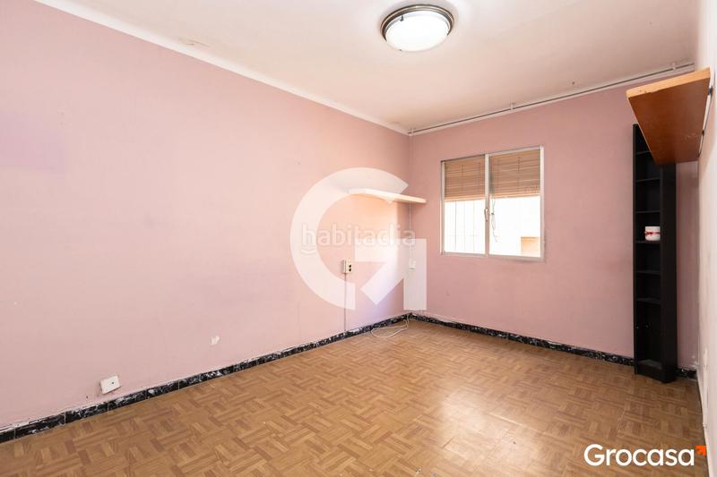 3 Schlafzimmer Wohnung in Santa Coloma de Gramenet, Spain, Nr. 133769
