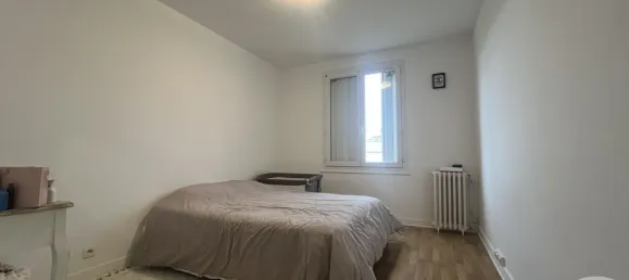 Квартира с 2 спальнями в Божанси, Франция № 321872 3