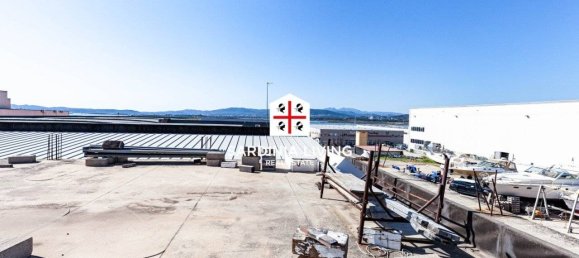 Entrepôt à Olbia, Italy 4000m² No. 50053 33
