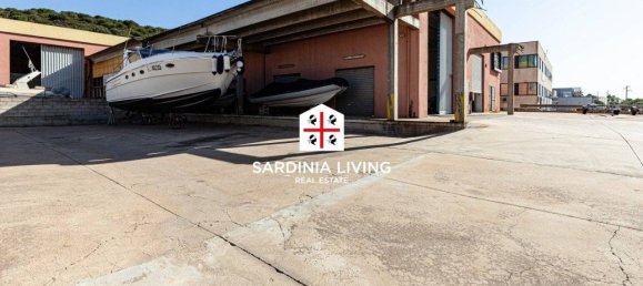 Entrepôt à Olbia, Italy 4000m² No. 50053 29