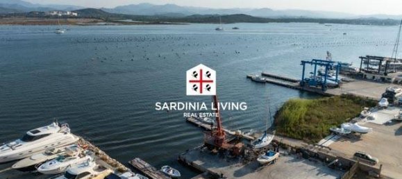 Entrepôt à Olbia, Italy 4000m² No. 50053 49