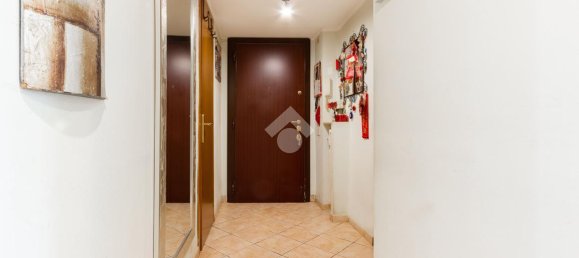 Квартира с 2 комнатами в Рим, Италия № 16399 20