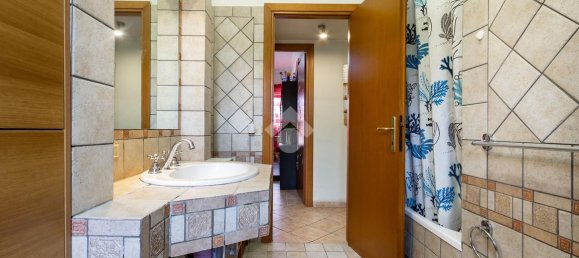 Квартира с 2 комнатами в Рим, Италия № 16399 17