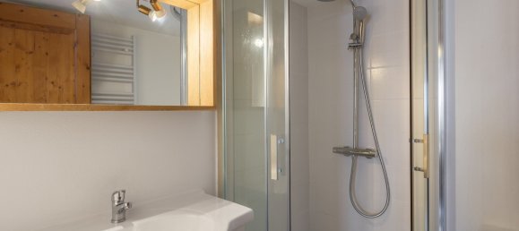 6 bedrooms Apartment in Les Belleville, France No. 1226 14