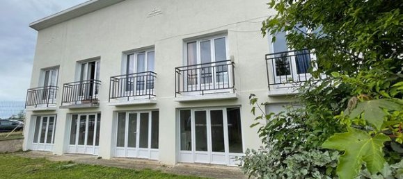 10-salle Appartement à Poitiers, France No. 315347 6