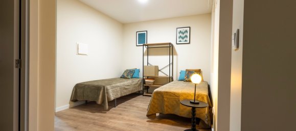 8 bedrooms House in Porto, Portugal No. 119916 10