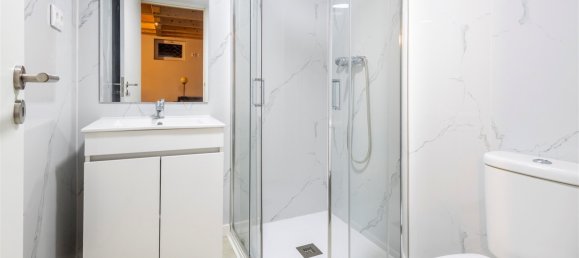 8 bedrooms House in Porto, Portugal No. 119916 25