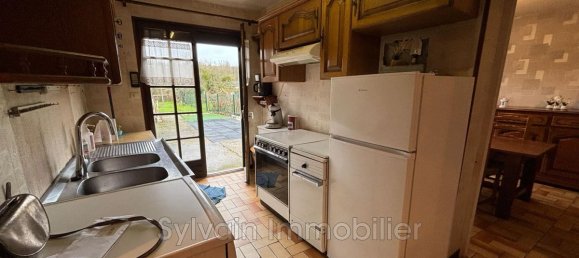 Casa de 4 dormitorios en Songeons, France No. 363509 5