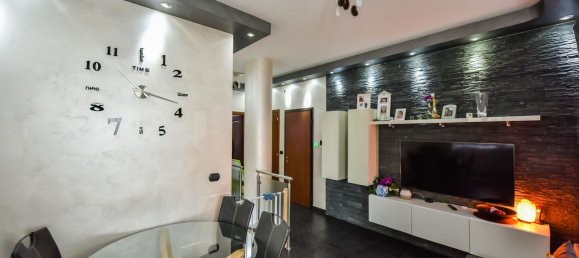 8 rooms Villa in Settimo Torinese, Italy No. 43585 6