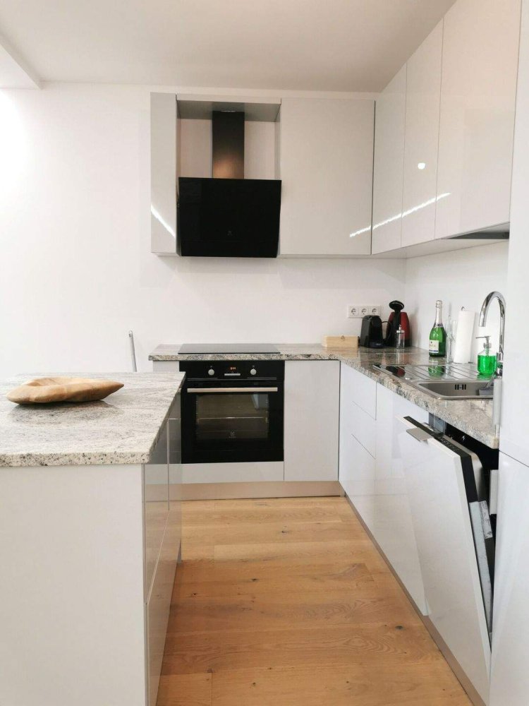 3 rooms Apartment in Favoriten, Austria No. 132858