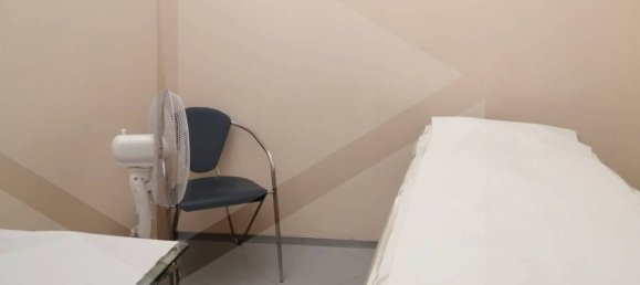 3 rooms Commercial property in Bari, Italy No. 17303 7