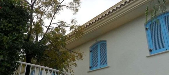 7 bedrooms Apartment in Città Sant'Angelo, Italy No. 363111 4