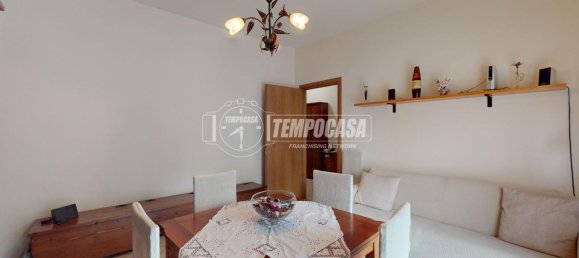 Apartamento de 3 divisões em Carate Brianza, Italy N.º 66799 8