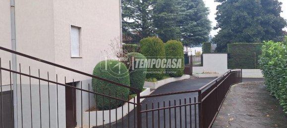 Apartamento de 3 divisões em Carate Brianza, Italy N.º 66799 26