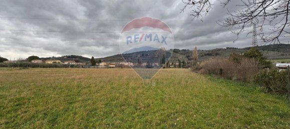 Земельный участок с 1 комнатой в Фолиньо, Италия № 2448 13