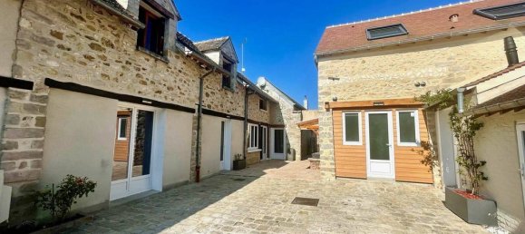 9 bedrooms House in Saint-Germain-sur-Ecole, France No. 151157 3