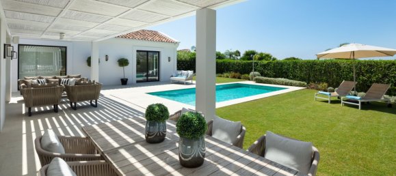 4 bedrooms Villa in Marbella, Spain No. 133532 17