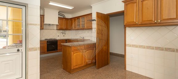 Casa de 4 dormitorios en Torres Vedras, Portugal No. 44564 9