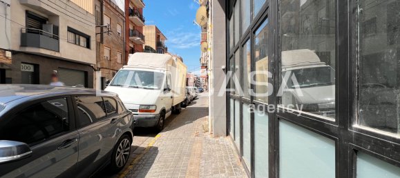 184m² Commercial property in Badalona, Spain No. 158520 19