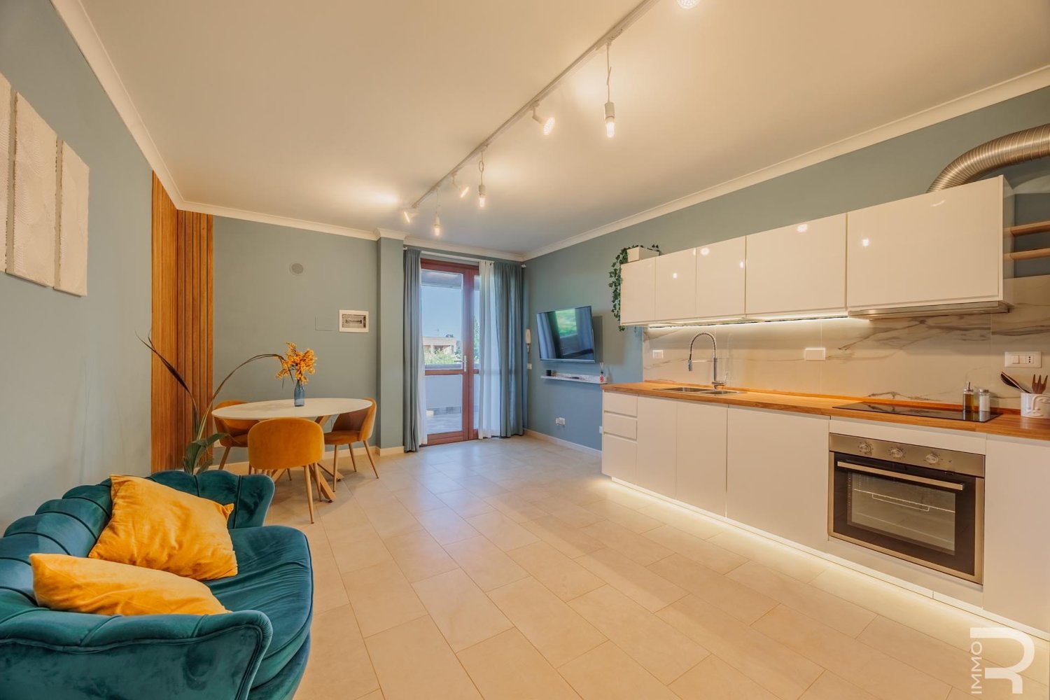 Apartamento de 2 dormitorios en Pisa, Italy No. 257822