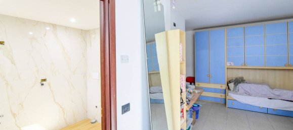 3 Schlafzimmer Wohnung in Cusano Milanino, Italy, Nr. 297883 16