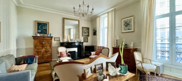 2 bedrooms Apartment in Nantes, France No. 342602 2