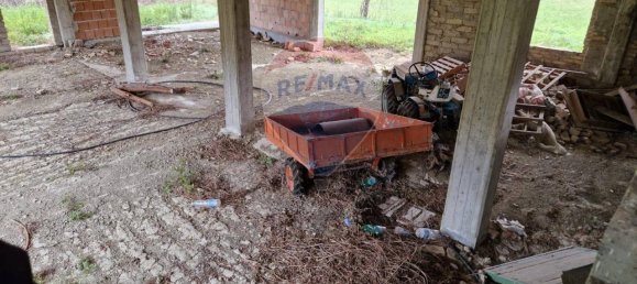 Villa de 4 habitaciónes en Cugnoli, Italy No. 127547 22