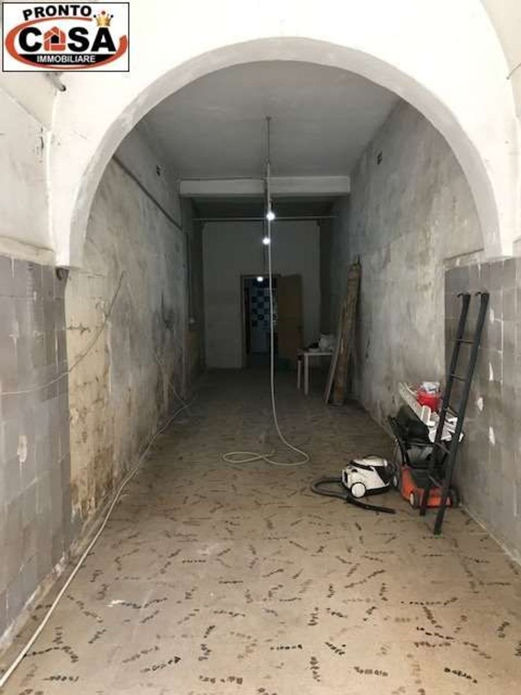 3-Zimmer Gewerbliche Immobilie in Marsala, Italy, Nr. 71512