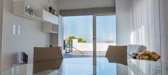 3 bedrooms Villa in Alicante, Spain No. 12222 11