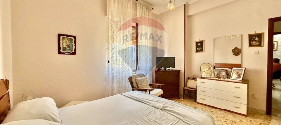 3 rooms Apartment in Calvizzano, Italy No. 259553 12