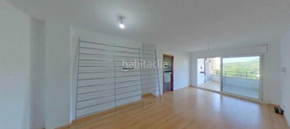 Квартира с 4 спальнями в Матаро, Испания № 135555 12