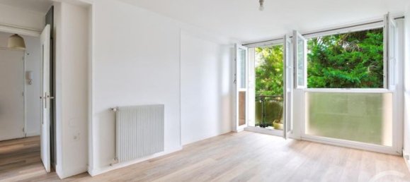 Квартира с 2 спальнями в Ле-Бурже, Франция № 310882 6