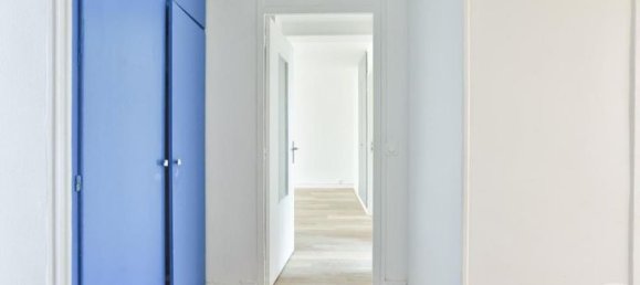 Квартира с 2 спальнями в Ле-Бурже, Франция № 310882 2