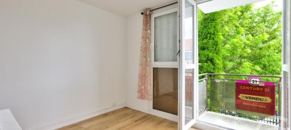 Квартира с 2 спальнями в Ле-Бурже, Франция № 310882 7