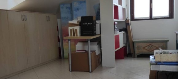 4 bedrooms House in Resana, Italy No. 358452 16