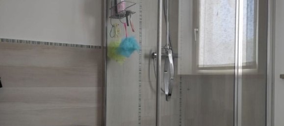 4 bedrooms House in Resana, Italy No. 358452 8