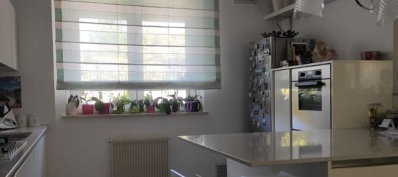 4 bedrooms House in Resana, Italy No. 358452 5