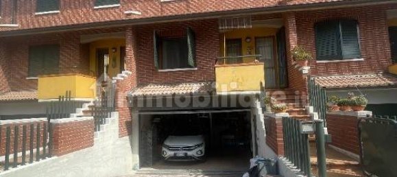 3 bedrooms House in Castelnovo di Sotto, Italy No. 332971 3