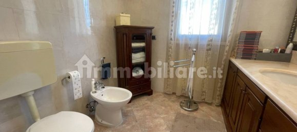 3 bedrooms House in Castelnovo di Sotto, Italy No. 332971 24