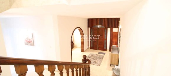 Casa T4 em Attard, Malta N.º 6752 7