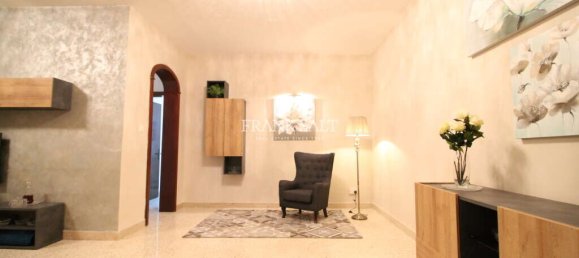 Casa T4 em Attard, Malta N.º 6752 2