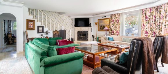 5 bedrooms Villa in Marbella, Spain No. 133948 21