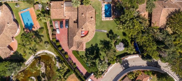 5 bedrooms Villa in Marbella, Spain No. 133948 28