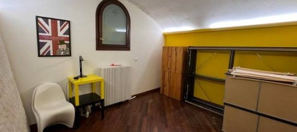 Oficina de 5 habitaciónes en Bologna, Italy No. 329145 38