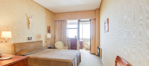 4 bedrooms Apartment in Lisbon, Portugal No. 131042 25