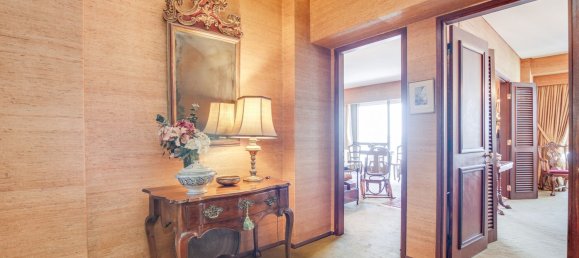 4 bedrooms Apartment in Lisbon, Portugal No. 131042 8