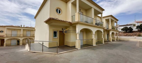 3 bedrooms Villa in Guia, Portugal No. 30821 36