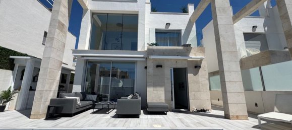 Villa T4 em Cabo Roig, Spain N.º 183548 3