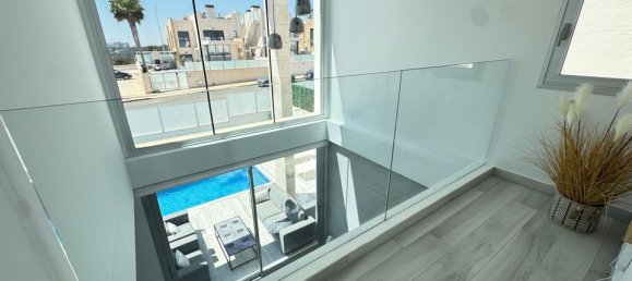 Villa T4 em Cabo Roig, Spain N.º 183548 20